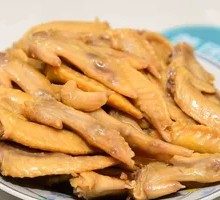 Braised Chicken Tips