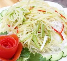 Green Pepper and Potato Noodles Rice Bowl