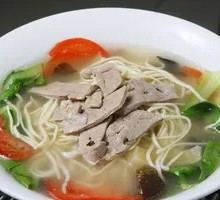 Tender and Fresh Pig Liver Noodles