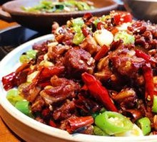 Spicy Pepper Chicken with Crispy Tripe