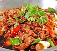 Spicy Pork Knuckle Dry Pot