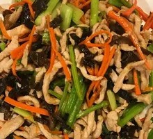Wood Ear Mushroom and Pork Shreds