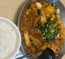 Iron Plate Super Value Spicy Hot Pot
