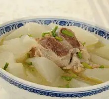 Radish and Bone Stew