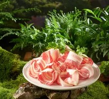 Fresh Sliced Beef with Skin