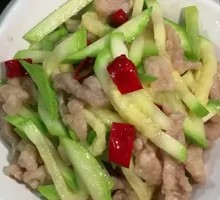 Cucumber and Pork Slices