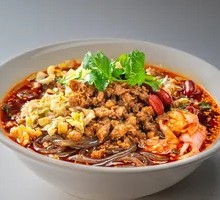 Spicy Dan Dan Noodles with Pork Sauce