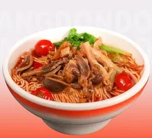 Sichuan-style Pepper Chicken Offal Noodles