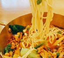 Spicy Duck Shreds with Ginger Noodles