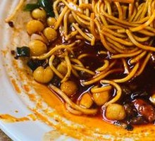 Duan's Noodle Soup with Mixed Ingredients