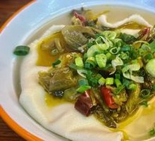 Sour Cabbage Noodles