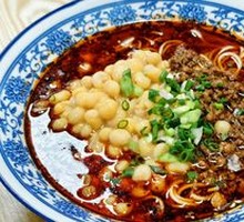 Spicy Broad Noodles with Pea Paste