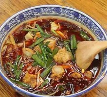 Spicy Pepper Pork Noodles