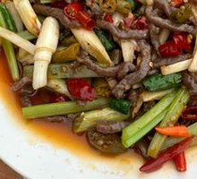 Stir-Fried Tender Beef