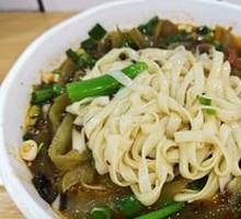 Sour Cabbage Noodles