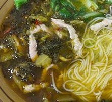 Sour Cabbage and Pork Noodles