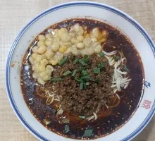 Noodles with Mixed Ingredients