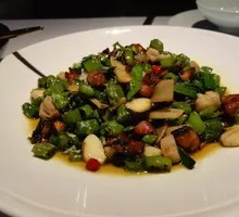 Lily Black Pepper Beef Cubes