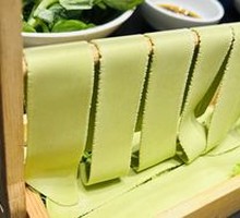 Vegetable Juice Handmade Noodles