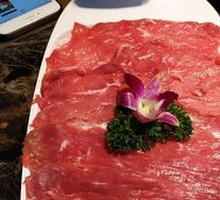 Freshly Sliced Beef Tenderloin