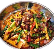 Crispy Pork Bone Hot Pot