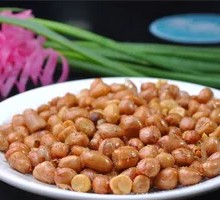Honey-glazed Fried Peanuts
