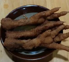 Braised Chicken Feet with Tiger Skin