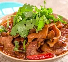 Crispy Bamboo Shoots Braised with Intestines