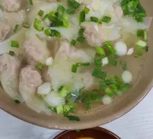 Spicy Dipping Dumplings