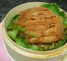 Steamed Pork with Rice Flour