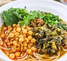 Sour Cabbage Noodles