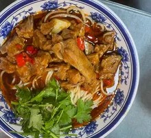 Braised Pork Ribs Noodles