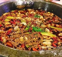 Spicy Frog and Intestine Delight