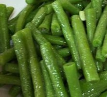 Cold-Pressed Green Beans