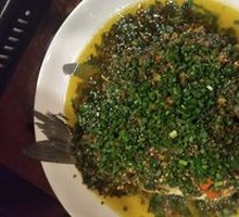 Steamed Crucian Carp with Chopped Chili