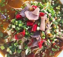 Pickled Pepper Chicken Offal Noodles