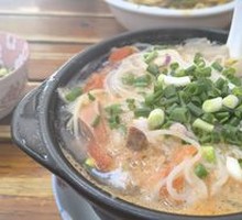 Sour Cabbage Three-Fresh Rice Noodles