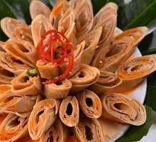 Spiced Tofu Stick Salad