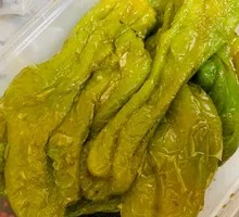 Green Pepper and Intestines
