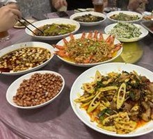 Pork Rib and Spicy Sliced Pork Stir-fry