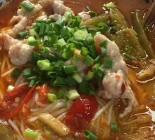 Pickled Pepper Pork Rice Noodles