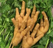 Spicy Braised and Roasted Chicken Feet