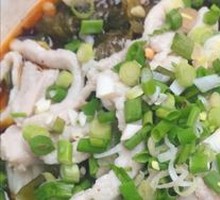 Sour Cabbage and Pork Noodles