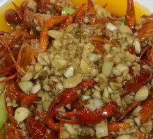 Garlic-Style Crawfish