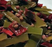 Cold-mixed sea cabbage