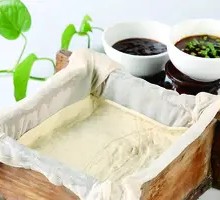 Hand-ground Stone Mill Tofu