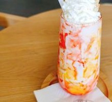 Strawberry Mango Milk Tea