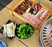 Thick-cut Pork Belly with Wild Garlic Leaves