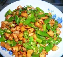 Spicy Chicken with Green Peppers
