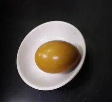 Peel-Shell Braised Egg